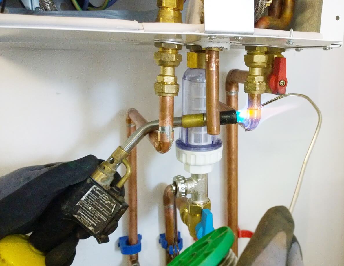 combi boiler pipes